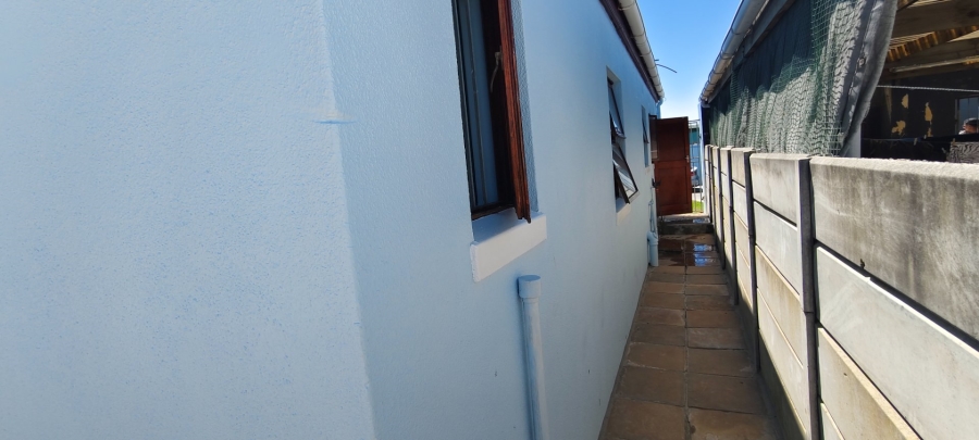 2 Bedroom Property for Sale in Strandfontein Western Cape